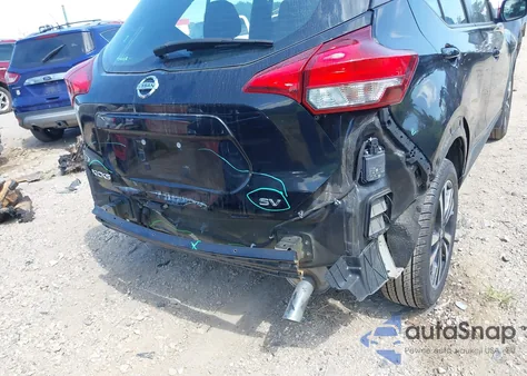 2019 Nissan Kicks Sv z USA, uszkodzony, nr VIN 3N1CP5CU3KL546448